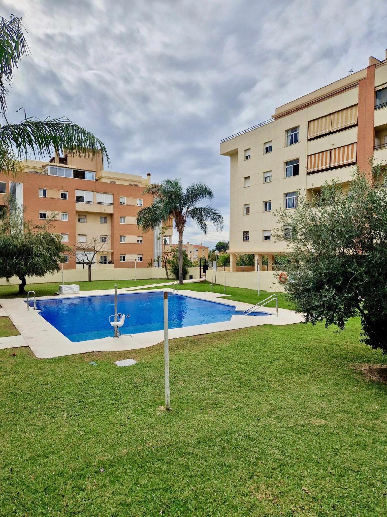 Sr Luxury Penthouse Torremolinosアパートメント エクステリア 写真